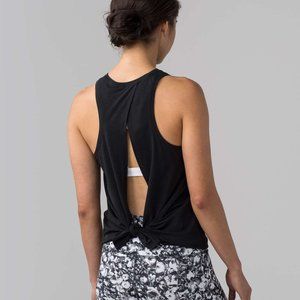 Lululemon All TIed up Muscle Tank Size 6